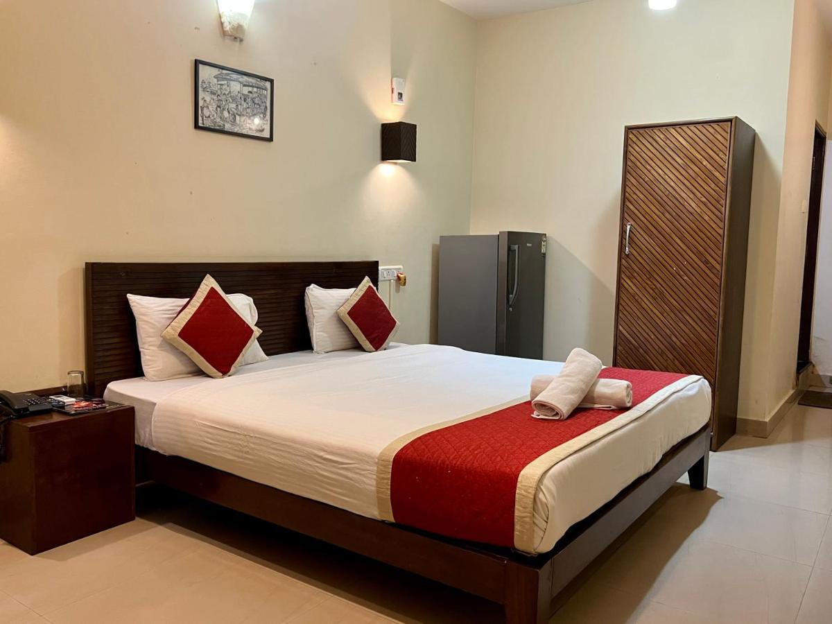 Baga Beach Myron Exterior photo